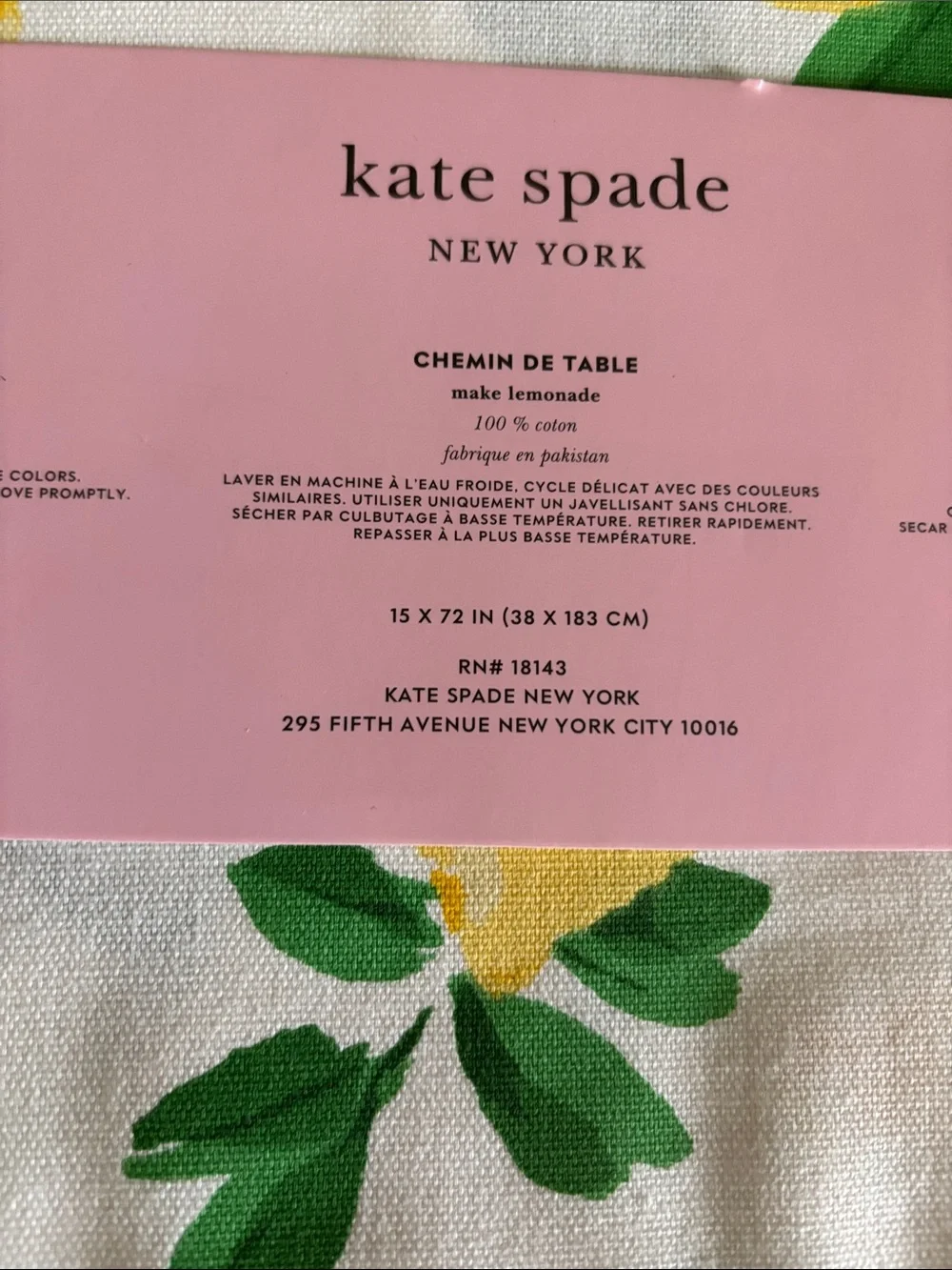 NWT kate spade Make Lemonade table runner with yellow lemons and green leaves